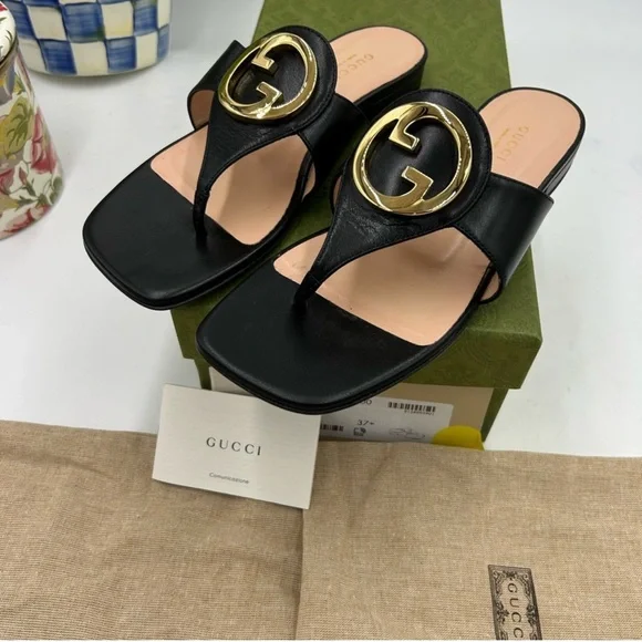 Women’s Gucci, blonde GG leather thong Sandals size 37.5 made in Italy - Picture 11 of 11